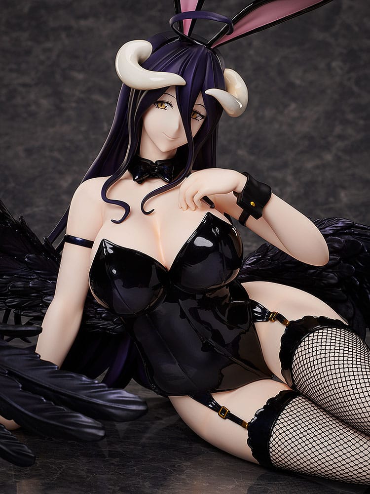 PREORDINE ESAURITO Overlord Albedo: Black Bunny Ver. 44 cm Statue 1/4  (PREORDINE NON CANCELLABILE)