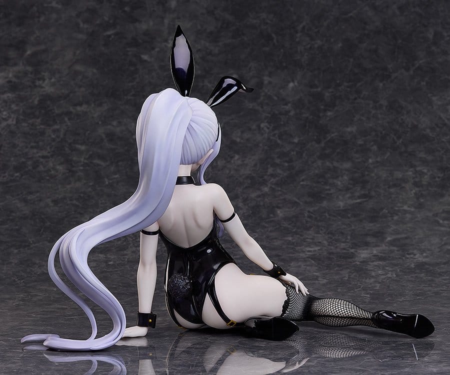 PREORDINE+ 04/2027 Overlord PVC Figure 1/4 Shalltear Bloodfallen: Black Bunny Ver. 28 cm