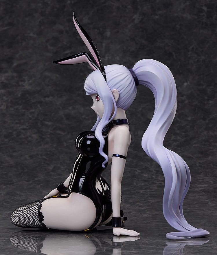 PREORDINE+ 04/2027 Overlord PVC Figure 1/4 Shalltear Bloodfallen: Black Bunny Ver. 28 cm
