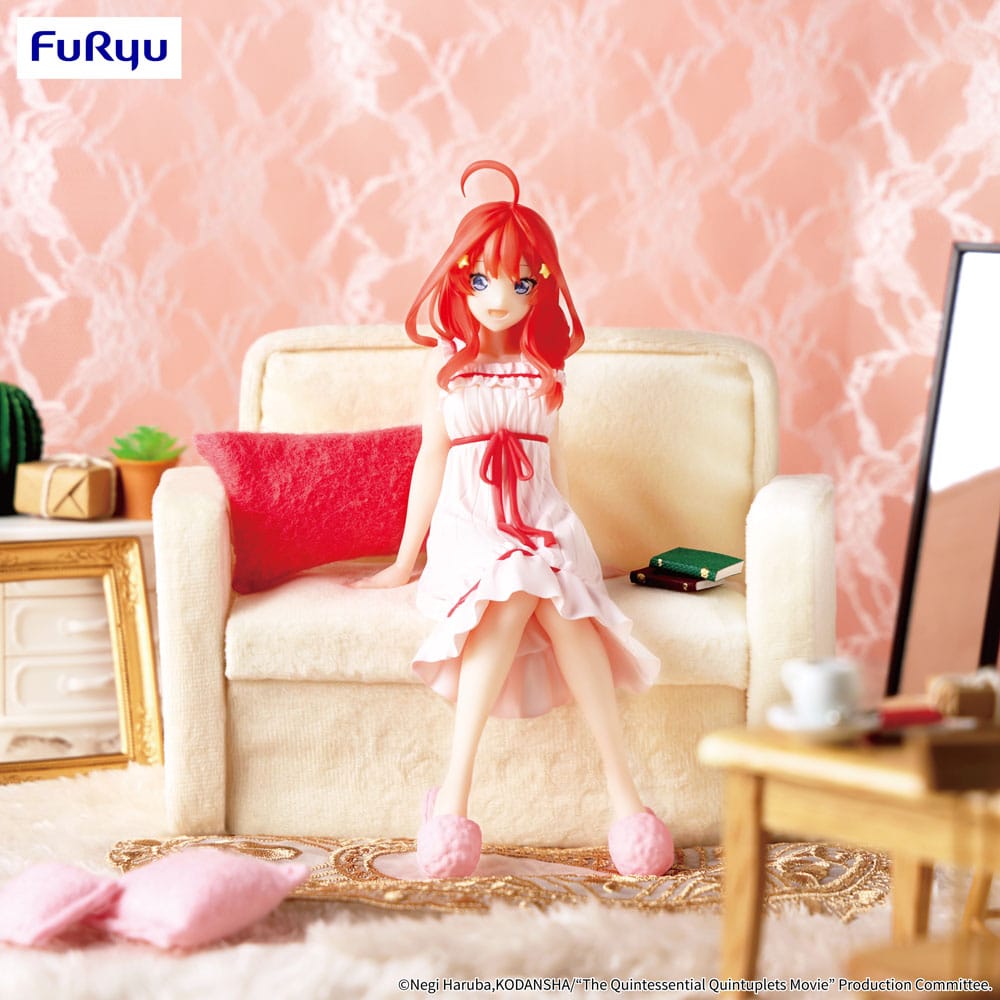 PREORDINE ESAURITO The Quintessential Quintuplets Movie Noodle Stopper PVC Statue Itsuki Nakano Loungewear Ver. 16 cm