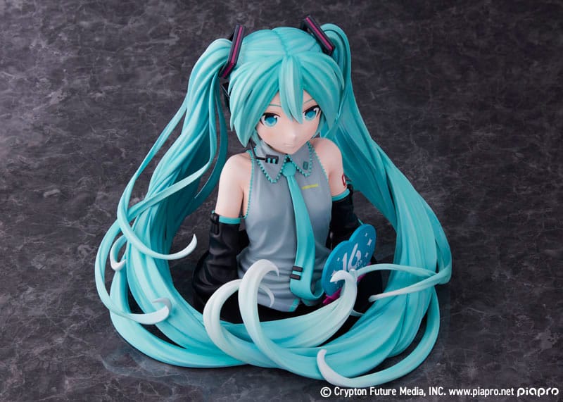 PREORDINE ESAURITO Hatsune Miku Bust Hatsune Miku 16th Anniversary 25 cm