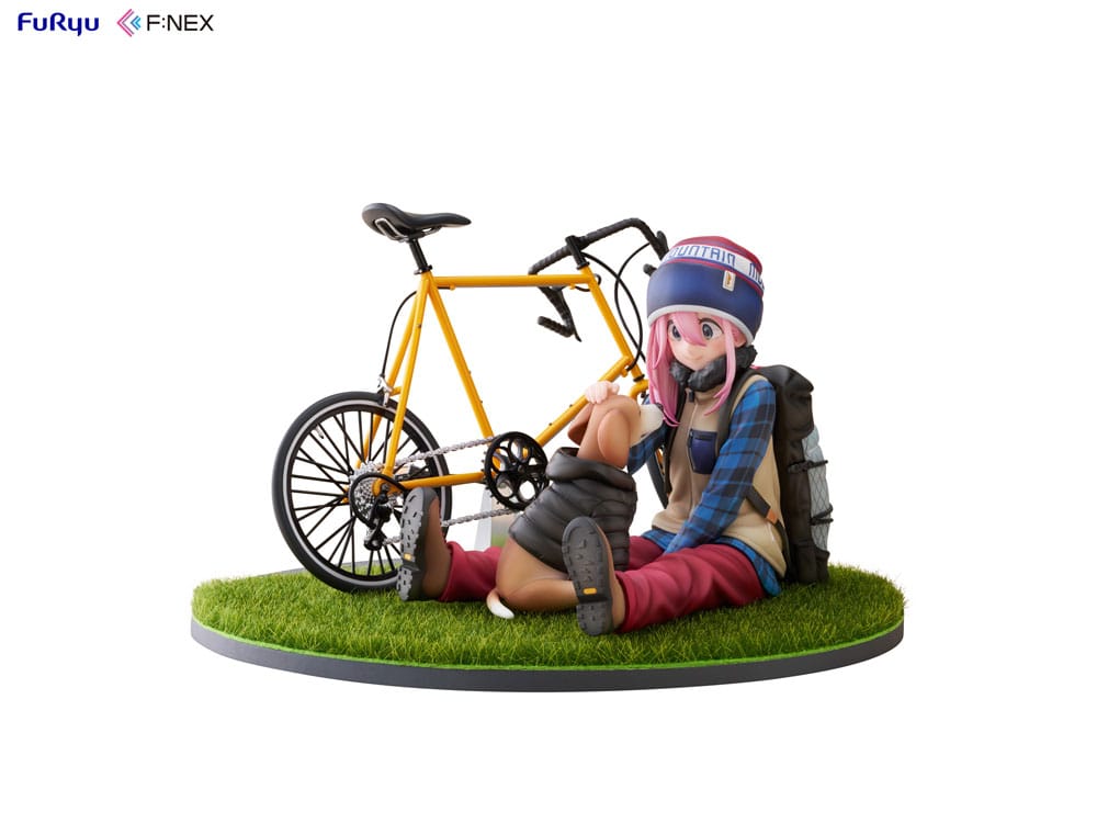 MADE TO ORDER Laid Back Camp F:NEX PVC Statue 1/7 Nadeshiko Kagamihara 13 cm