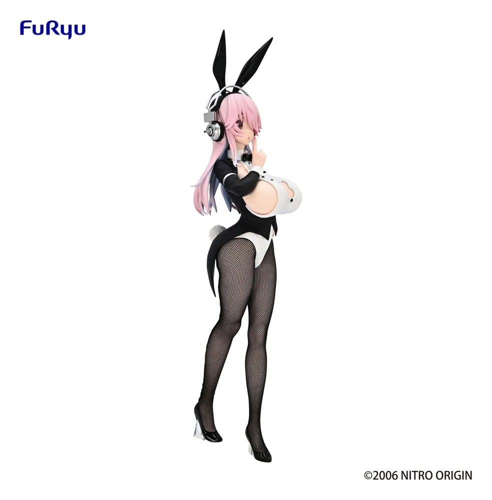 PREORDINE+ 06/2027 Super Sonico BiCute Bunnies PVC Figure Newly Drawn Costume Tailcoat Ver. 30 cm
