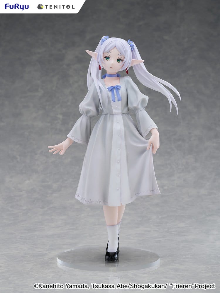 PREORDINE+ 09/2027 Frieren: Beyond Journey's End Tenitol Tall PVC Figure Frieren Classical dress Ver. 28 cm