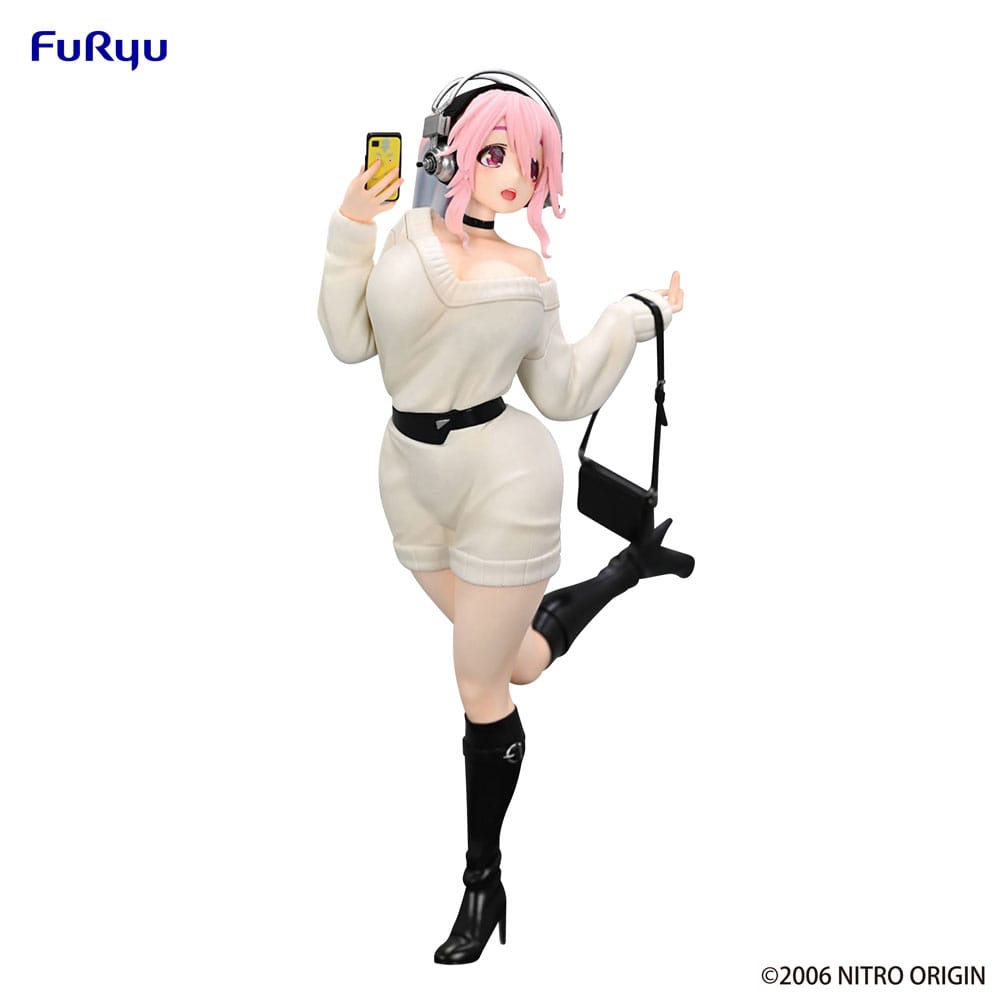 IN STOCK Super Sonico Trio-Try-iT PVC Statue Winter Memory Ver. 21 cm