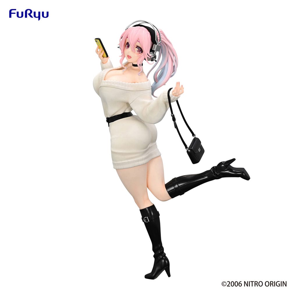 IN STOCK Super Sonico Trio-Try-iT PVC Statue Winter Memory Ver. 21 cm