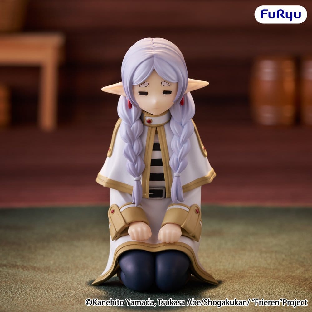PREORDINE+ 10/2026 Frieren: Beyond Journey's End Noodle Stopper PVC Figure Frieren Downcast Ver. 9 cm