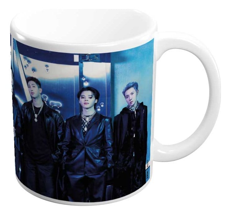 🧪 LAB | SU ORDINAZIONE BTS Group Mug 350 ml