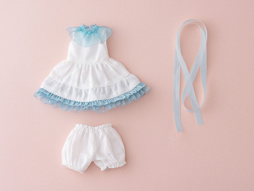 PREORDINE ESAURITO Harmonia Bloom Seasonal Doll Action Figure Curious 23 cm