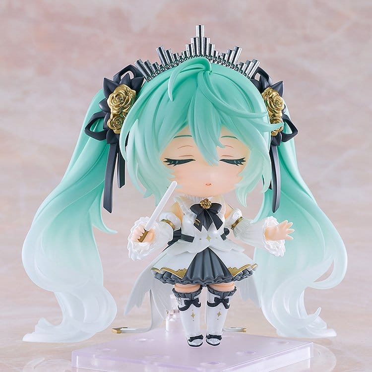 PREORDINE+ 02/2027 Character Vocal Series 01: Hatsune Miku Nendoroid Action Figure Symphony: 10th Anniversary Ver. 10 cm