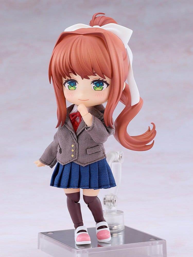 PREORDINE+ 09/2027 Doki Doki Literature Club! Nendoroid Doll Action Figure Monika 14 cm
