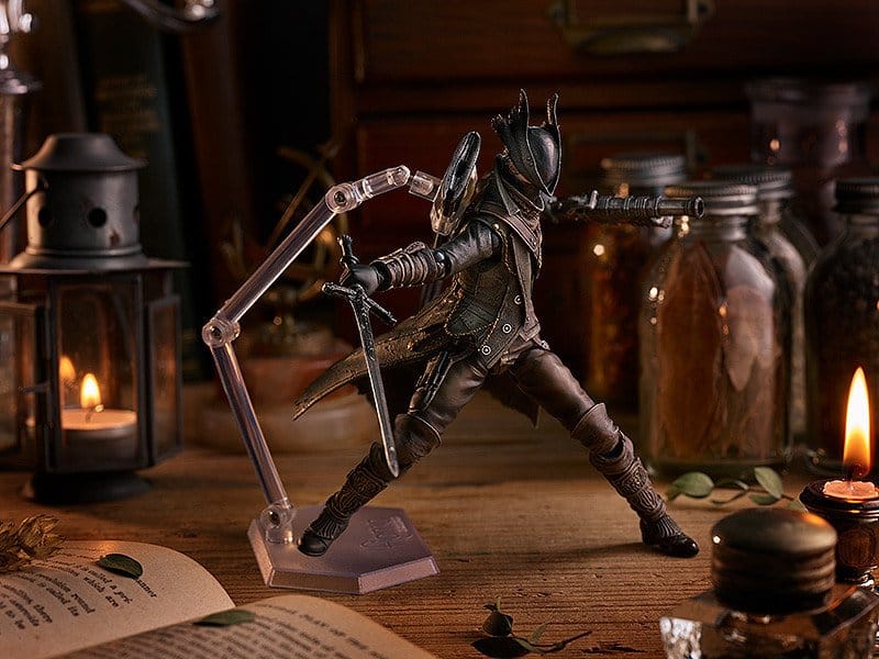 PREORDINE+ 08/2027 Bloodborne: The Old Hunters Figma PVC Figure Hunter 15 cm