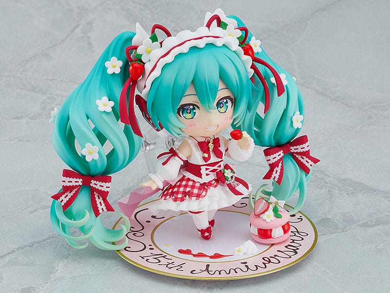 PREORDER+ 03/2026 Character Vocal Series 01 Nendoroid Action Figure Hatsune Miku 15th Anniversary Ver. 10 cm