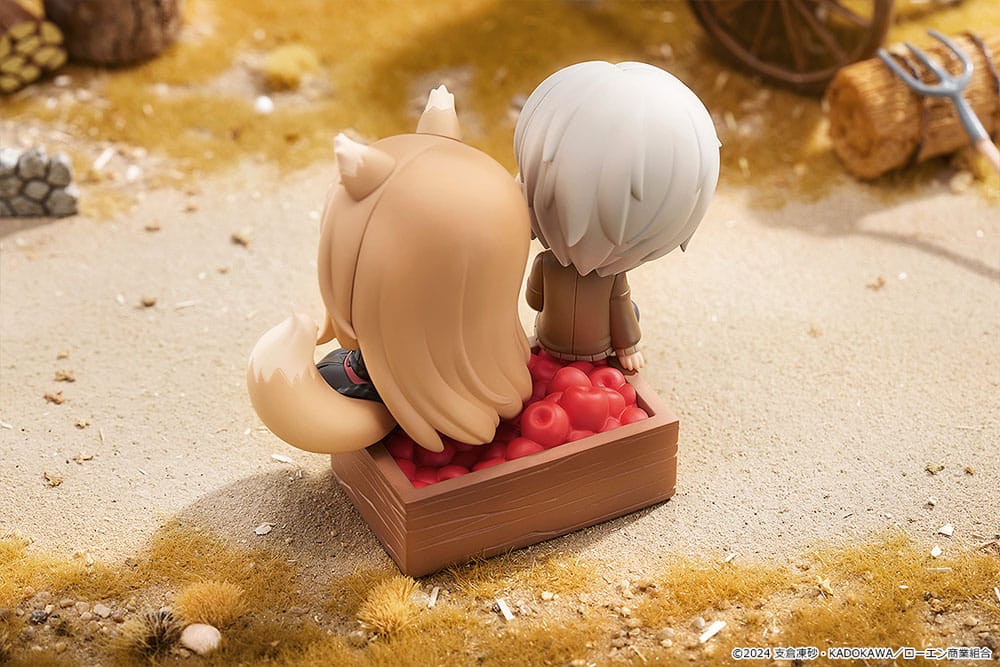 SU ORDINAZIONE Spice and Wolf: Merchant Meets the Wise Wolf Mini Memory Mini Figure Lawrence & Holo 8 cm