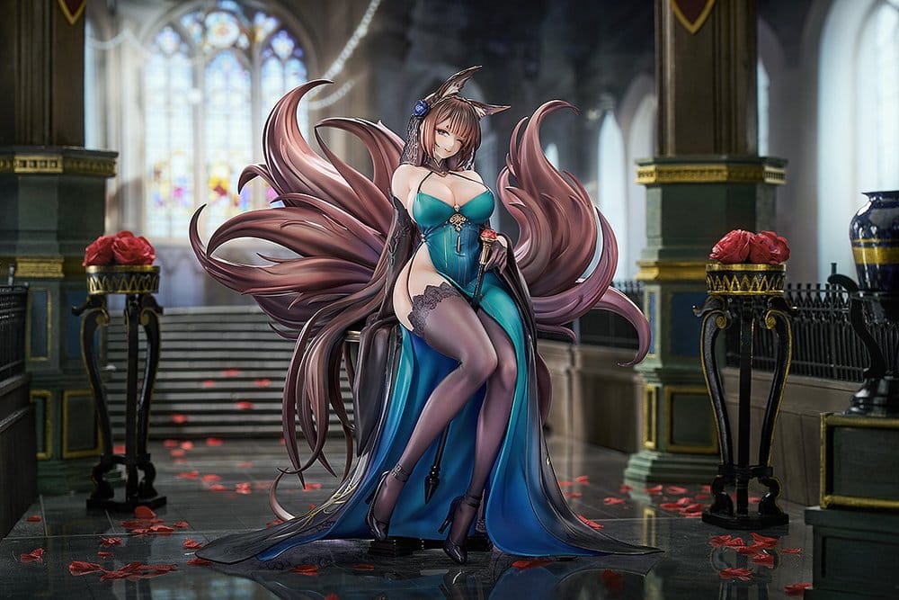 PREORDINE+ 07/2027 Azur Lane PVC Statue 1/7 Amagi: Throne of Fallen Petals Ver. 27 cm