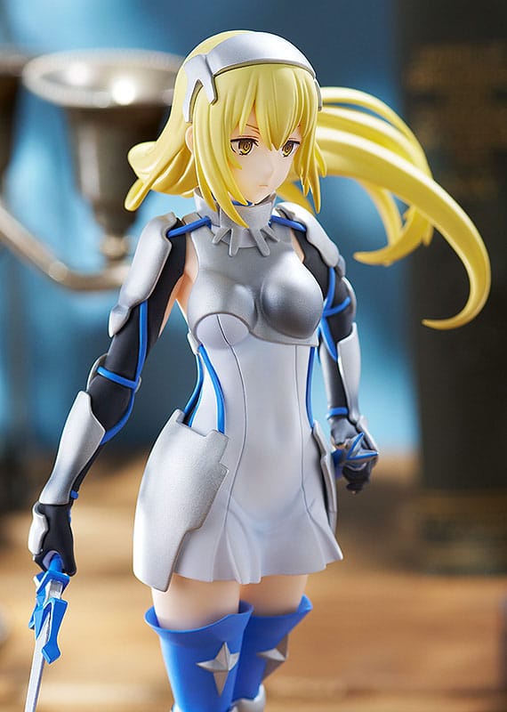 PREORDINE ESAURITO Is It Wrong to Try to Pick Up Girls in a Dungeon? IV Pop Up Parade PVC Statue Ais Wallenstein 17 cm (H)