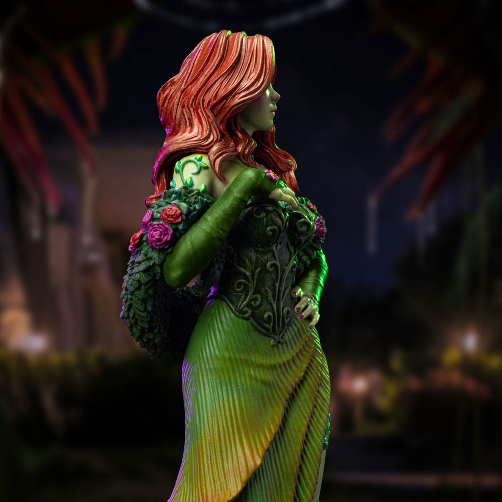🧪 LAB | PREORDINE+ 01/2027 DC Comics Art Scale Statue 1/10 Poison Ivy 22 cm