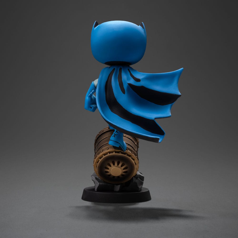 🧪 LAB | SU ORDINAZIONE Batman Mini Co. PVC Figure Batman on Bat-Signal (Blue Variant) 15 cm