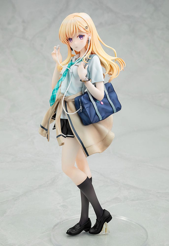 PREORDINE CHIUSO 06/2025 Days with My Step Sister Statue 1/7 Saki Ayase 23 cm (PREORDINE NON CANCELLABILE)