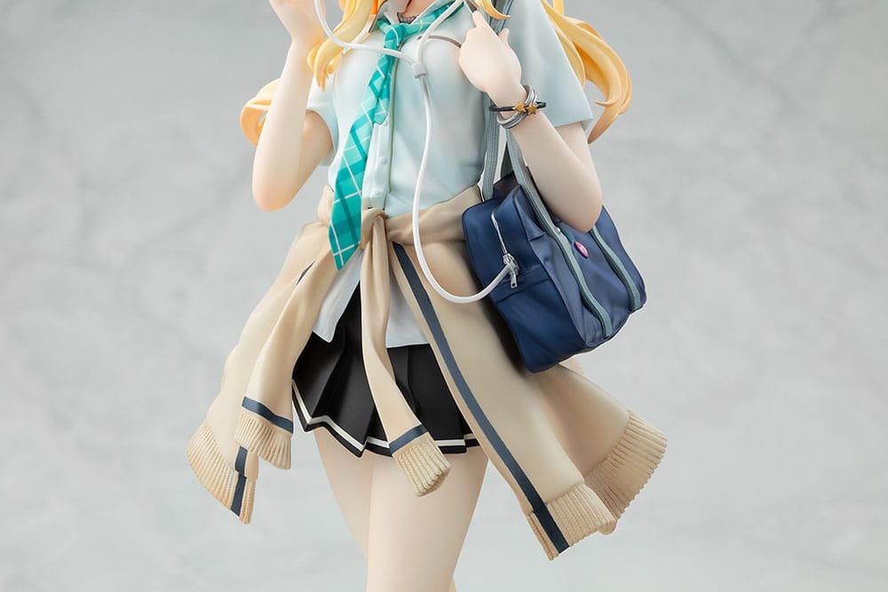 PREORDINE CHIUSO 06/2025 Days with My Step Sister Statue 1/7 Saki Ayase 23 cm (PREORDINE NON CANCELLABILE)