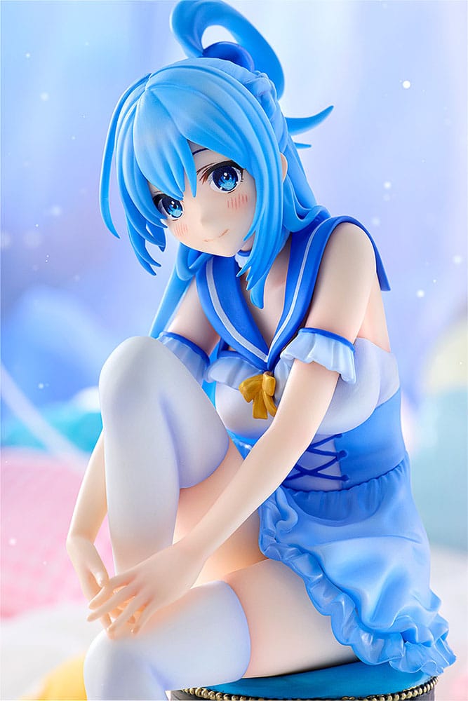 PREORDER+ 03/2026 Konosuba God's blessing on this wonderful world! PVC Statue Aqua: Light Novel 10th Anniversary Ver. 15 cm
