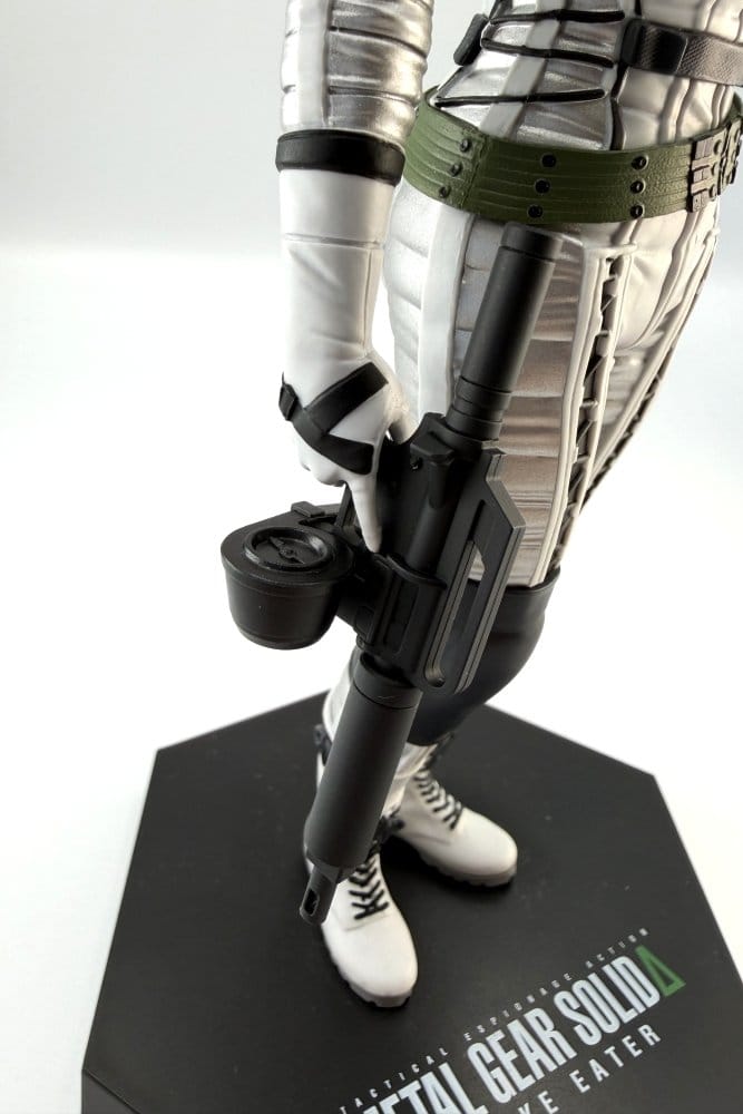 PREORDINE+ 10/2026 Metal Gear Solid Delta: Snake Eater PVC Figure The Boss 20 cm