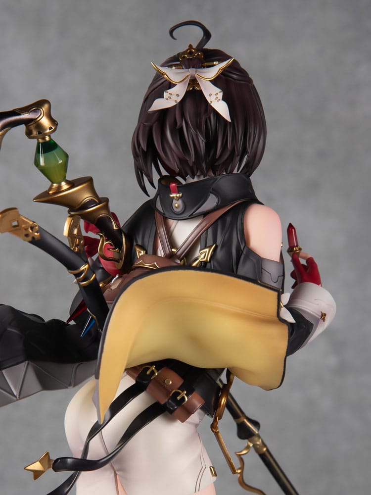 PREORDINE CHIUSO 11/2025 Atelier Yumia: The Alchemist of Memories & the Envisioned Land Yumia Liessfeldt 25 cm Statue 1/7 (PREORDINE NON CANCELLABILE)