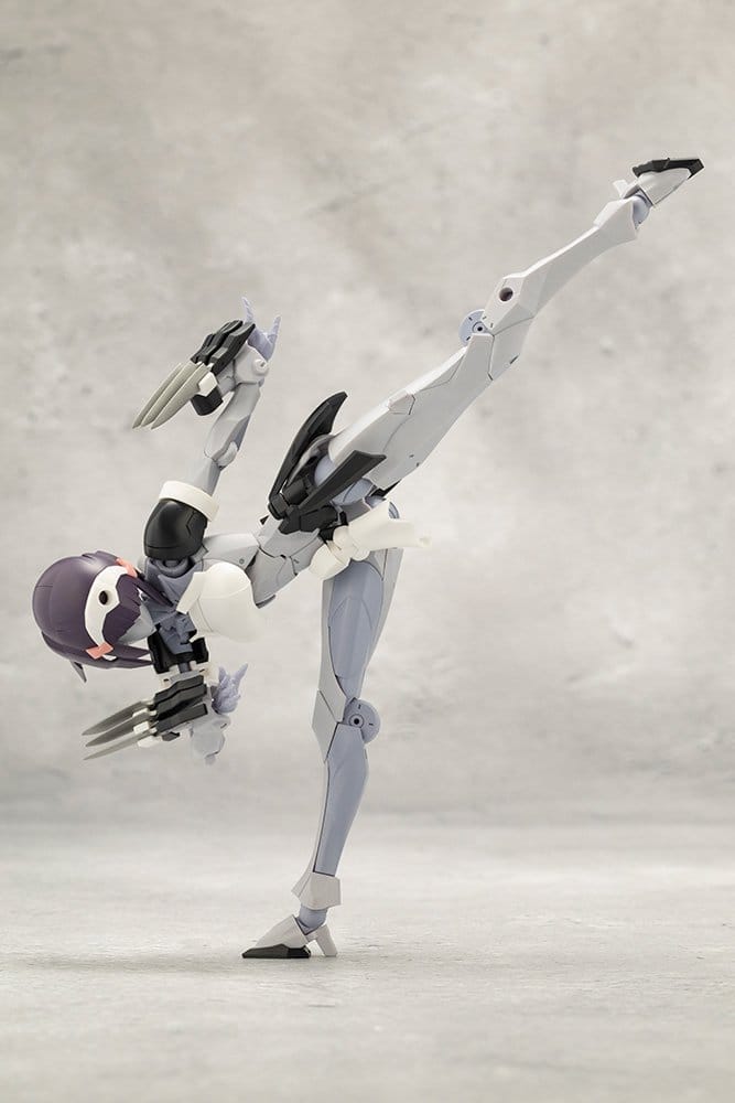 PREORDINE+ 05/2027 Megalomaria Unlimited Universe Plastic Model Kit Novice Reproduction 16 cm
