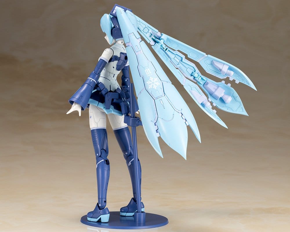 PREORDINE+ 11/2026 Frame Arms Plastic Model Kit 1/100 Frame Artist Snow Miku 16 cm