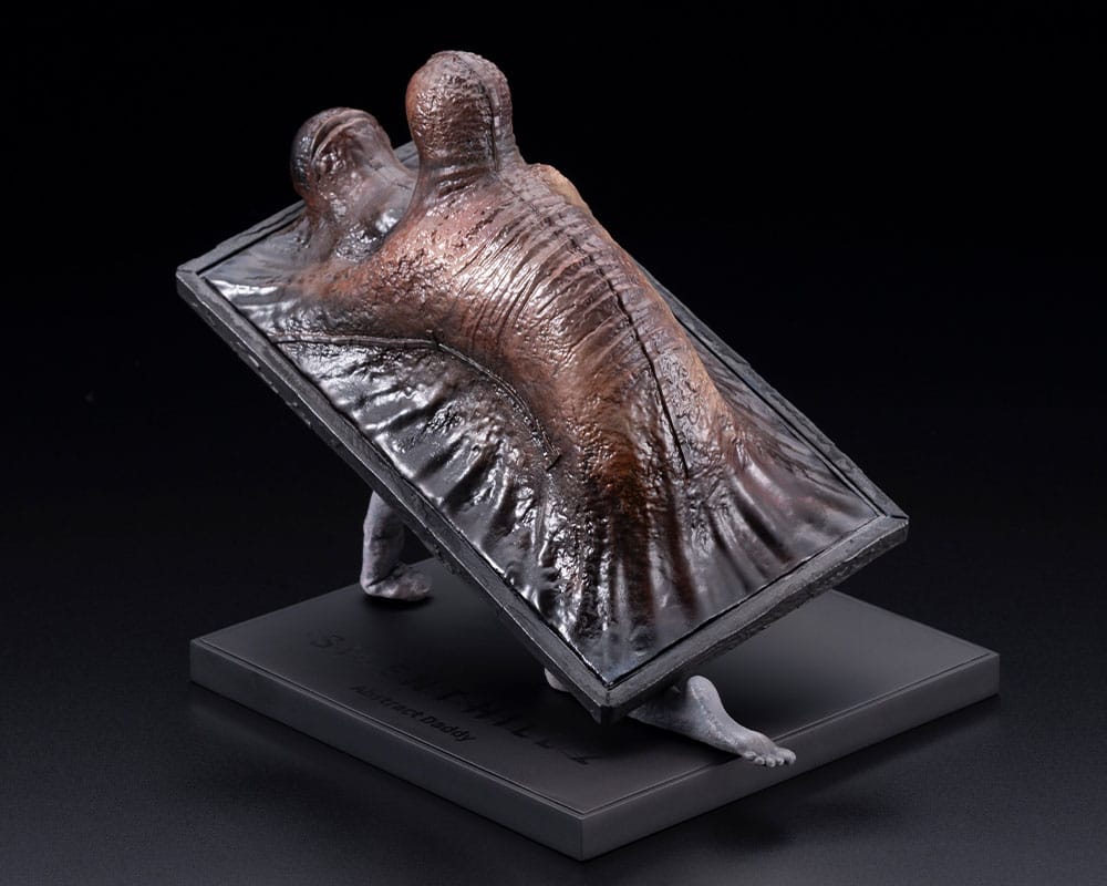 SU ORDINAZIONE Silent Hill 2 Oshi Works Statue Abstract Daddy 15 cm         