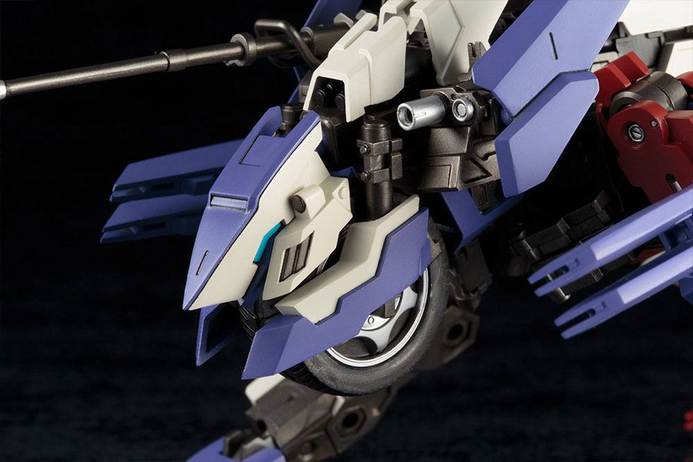 PREORDINE ESAURITO Hexa Gear Plastic Model Kit 1/24 Rayblade Impulse 24 cm