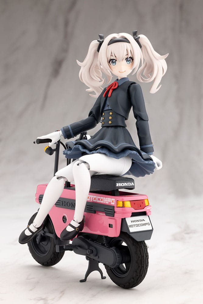 SU ORDINAZIONE Sousai Shojo Teien Plastic Model Kit 1/10 Emma Koishikawa Nocturne with Honda AB12 Motocompo 14 cm     
