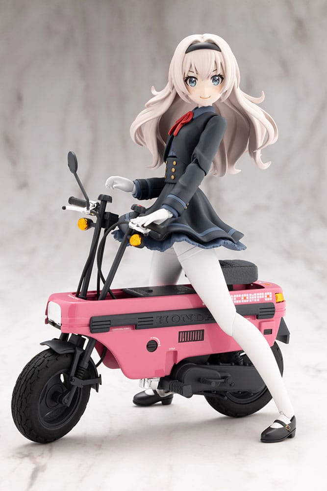 SU ORDINAZIONE Sousai Shojo Teien Plastic Model Kit 1/10 Emma Koishikawa Nocturne with Honda AB12 Motocompo 14 cm     