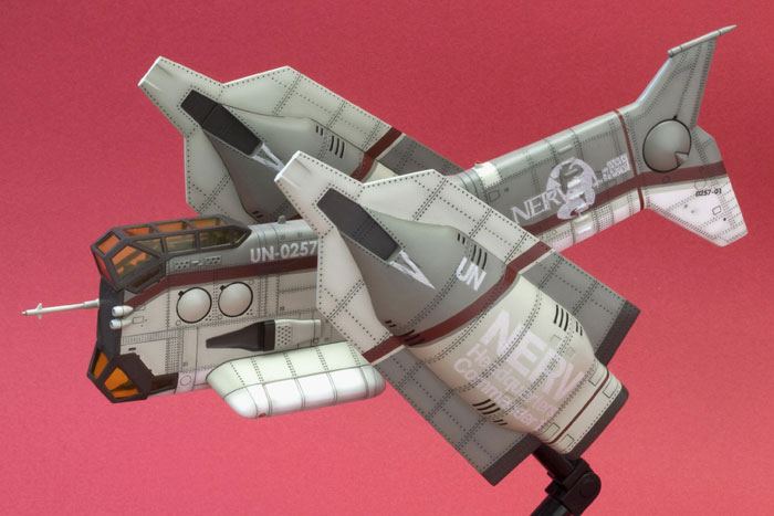 PREORDINE+ 08/2027 Evangelion: 3.0 Plastic Model Kit 1/100 Vertical Take-Off & Landing Aircraft YAGR-N101 (Reproduction) 19 cm