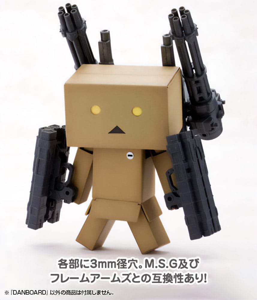 SU ORDINAZIONE Yotsubato! Plastic Model Kit Danboard 13 cm