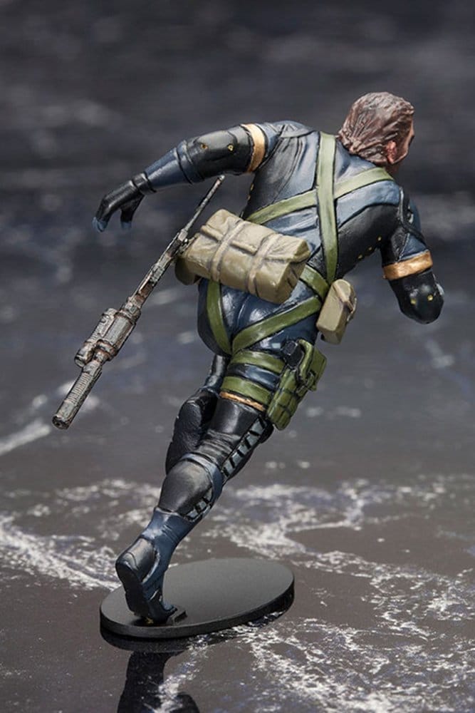 SU ORDINAZIONE Metal Gear Solid V Plastic Model Kit 1/35 Metal Gear Solid Ground Zero Set 5 cm
