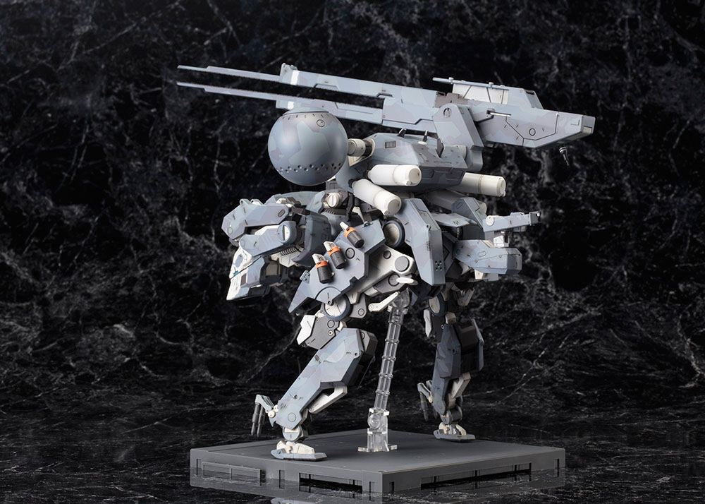 PREORDINE ESAURITO Metal Gear Solid V Plastic Model Kit 1/100 Metal Gear Sahelanthropus 36 cm