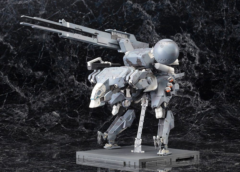 PREORDINE ESAURITO Metal Gear Solid V Plastic Model Kit 1/100 Metal Gear Sahelanthropus 36 cm