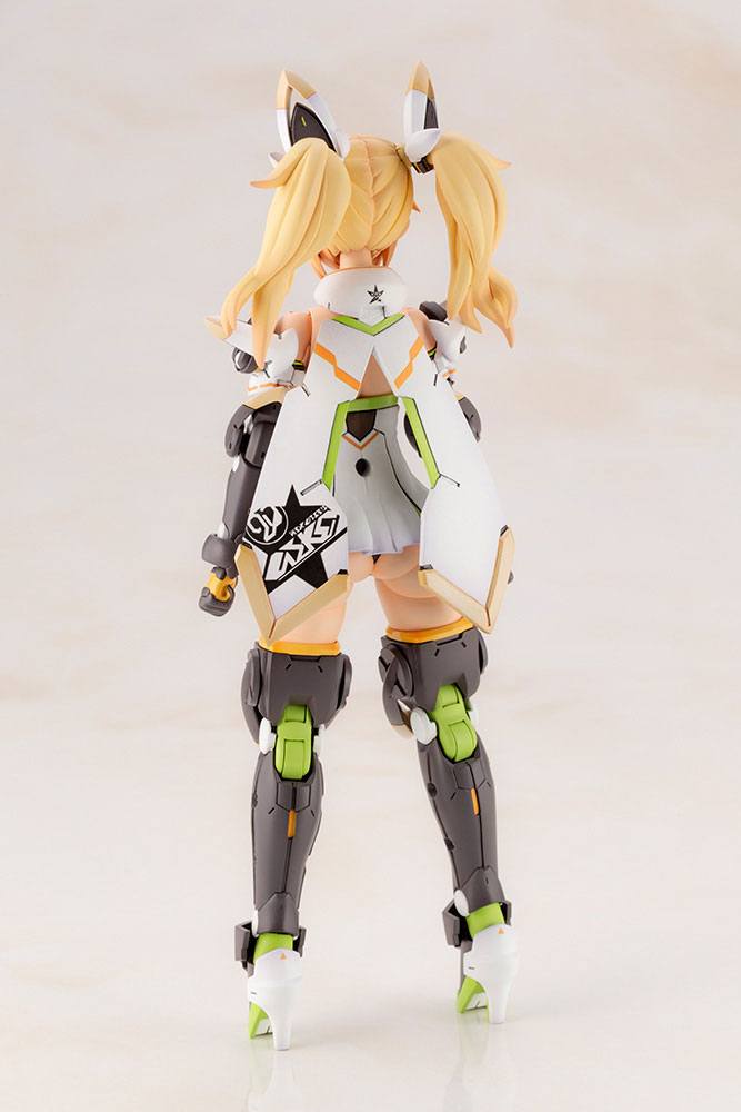 PREORDINE ESAURITO  Phantasy Star Online 2 Plastic Model Kit Gene Stellatears Version 16 cm