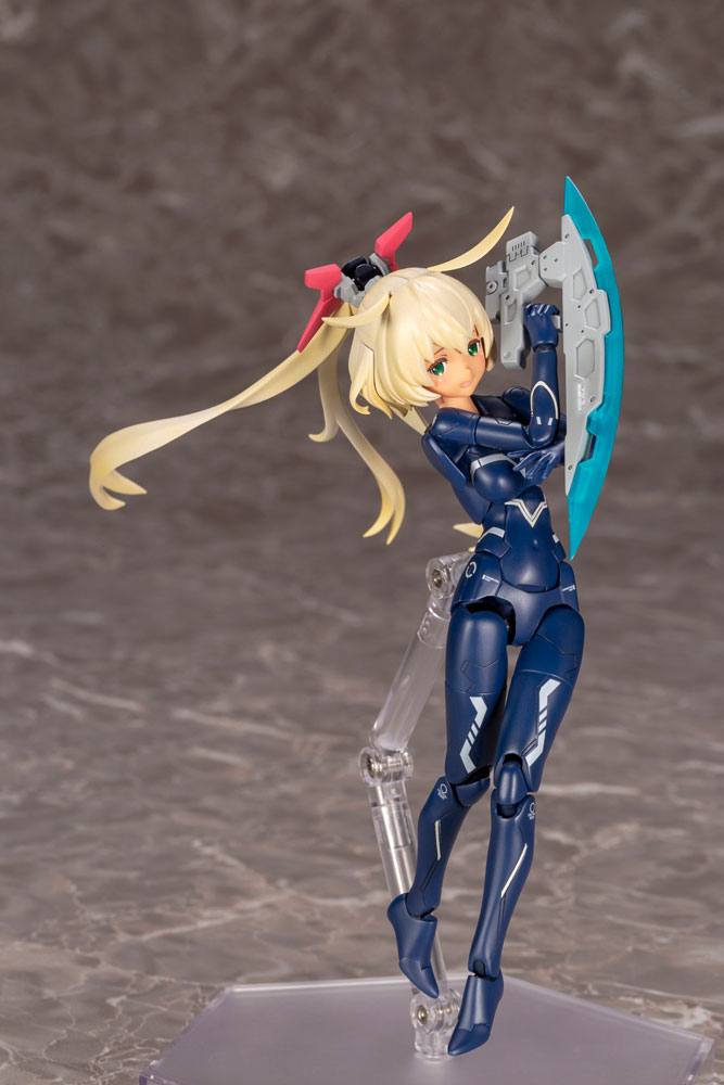PREORDINE ESAURITO Megami Device Plastic Model Kit 1/1 SOL Strike Raptor 18 cm