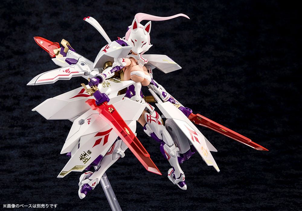 PREORDINE+ CHIUSO 04/2025 Megami Device Plastic Model Kit 1/1 Asra Nine-Tails 14 cm