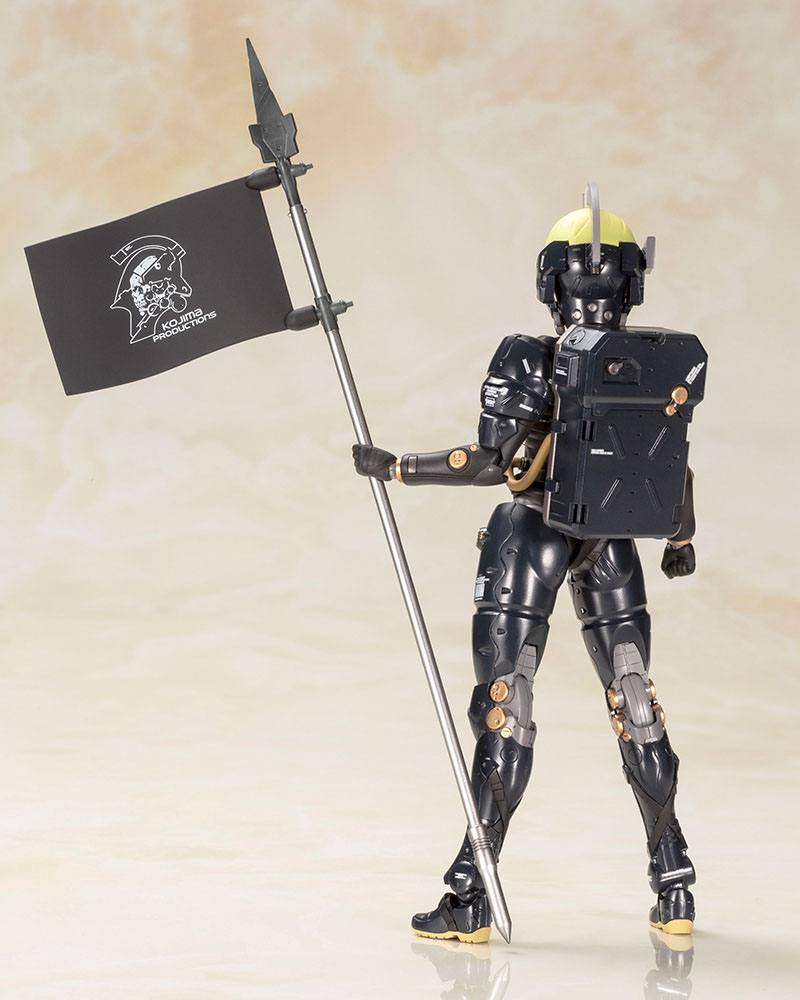 SU ORDINAZIONE Kojima Productions Plastic Model Kit Ludens Black Ver. 17 cm