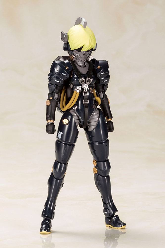 SU ORDINAZIONE Kojima Productions Plastic Model Kit Ludens Black Ver. 17 cm