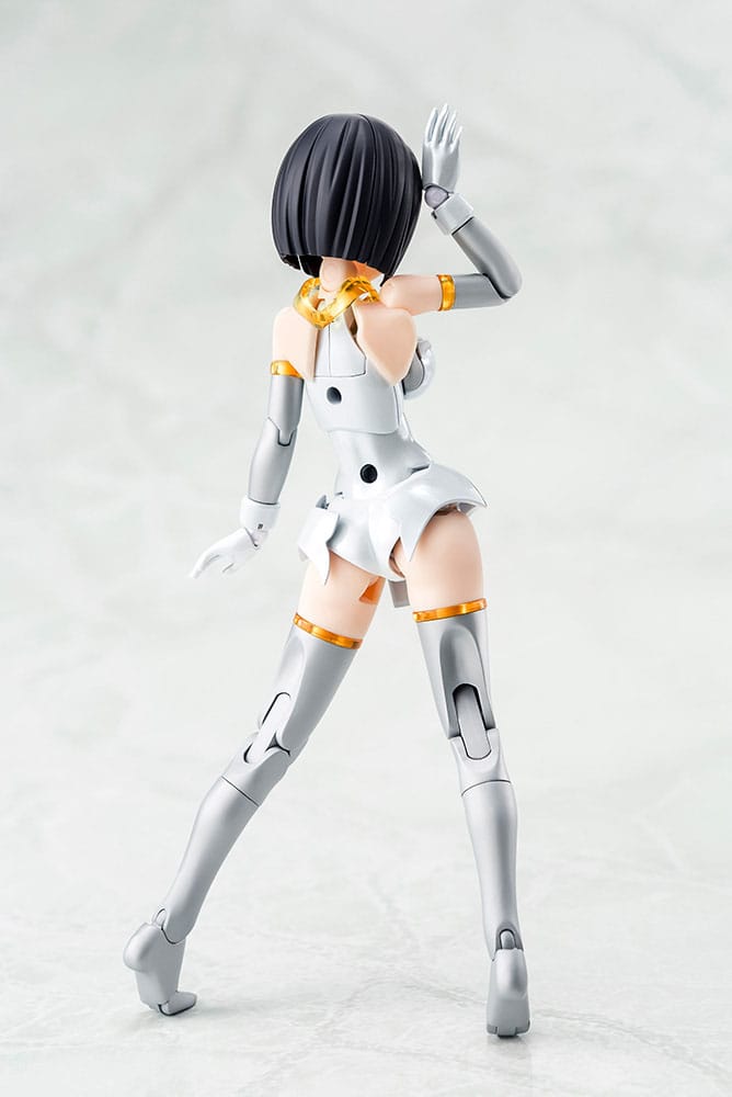PREORDINE ESAURITO Megami Device Plastic Model Kit 1/1 Bullet Knights Executioner Bride 19 cm