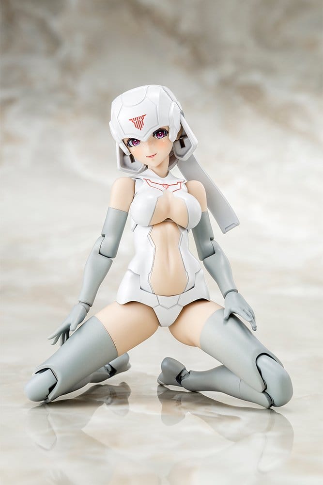 PREORDINE+ 10/2026 Megami Device Plastic Model Kit 1/1 B1R-L Chassis Kit Skin Color A 16 cm