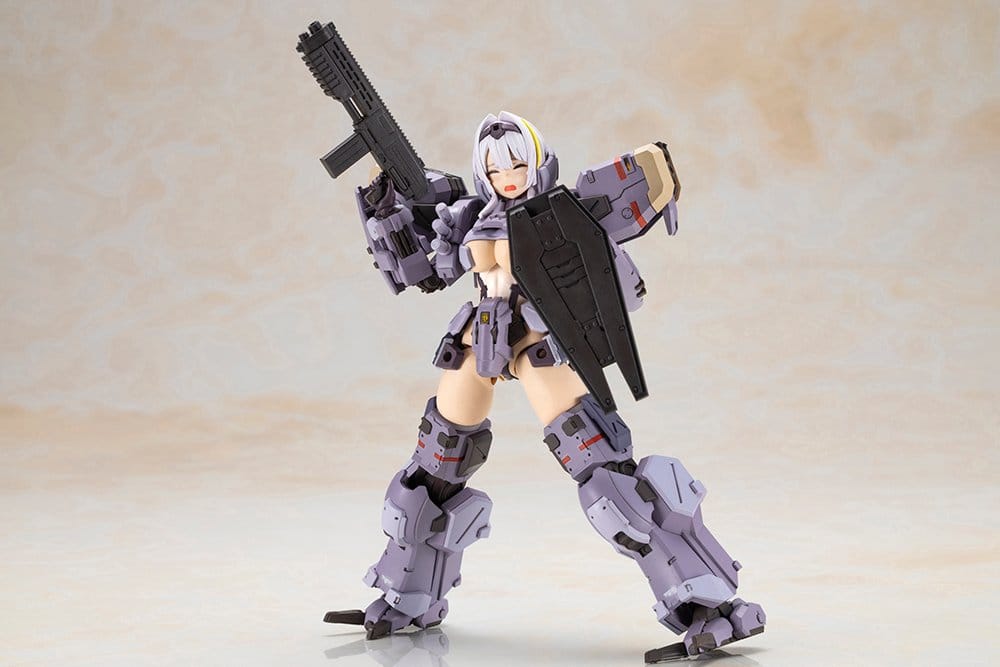 PREORDINE+ 02/2027 Front Mission Plastic Model Non Zenith Girl Gray Ver. 16 cm