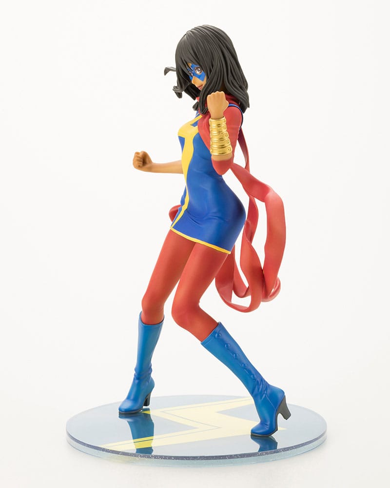 PREORDINE ESAURITO Marvel Bishoujo PVC Statue 1/7 Mrs. Marvel Renewal Package 20 cm