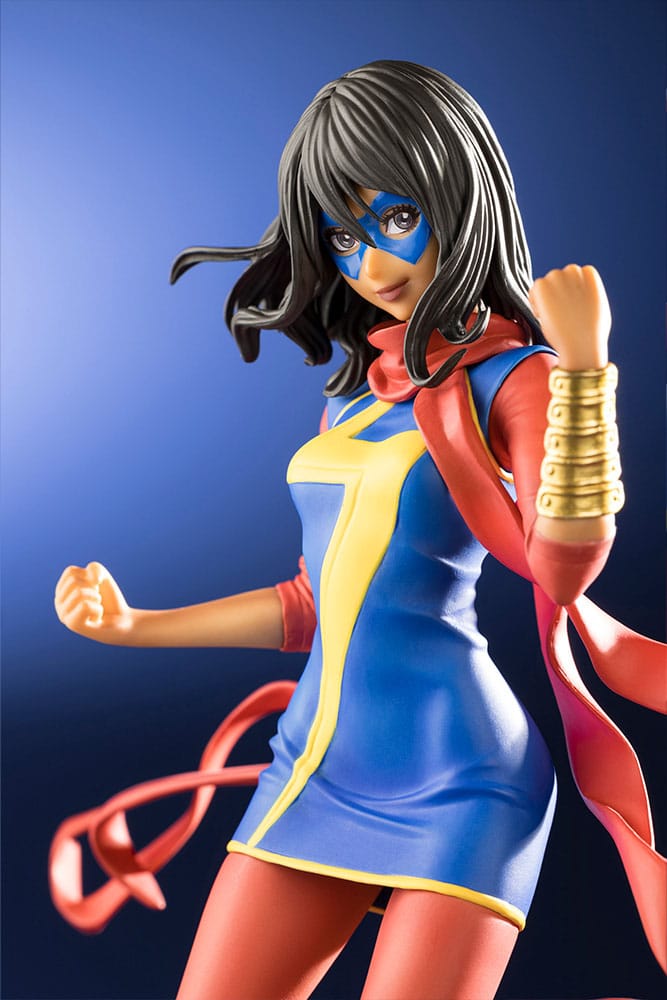 PREORDINE ESAURITO Marvel Bishoujo PVC Statue 1/7 Mrs. Marvel Renewal Package 20 cm