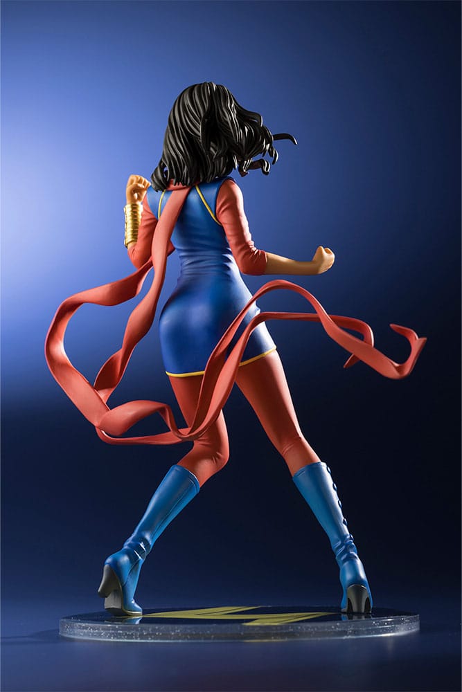 PREORDINE ESAURITO Marvel Bishoujo PVC Statue 1/7 Mrs. Marvel Renewal Package 20 cm