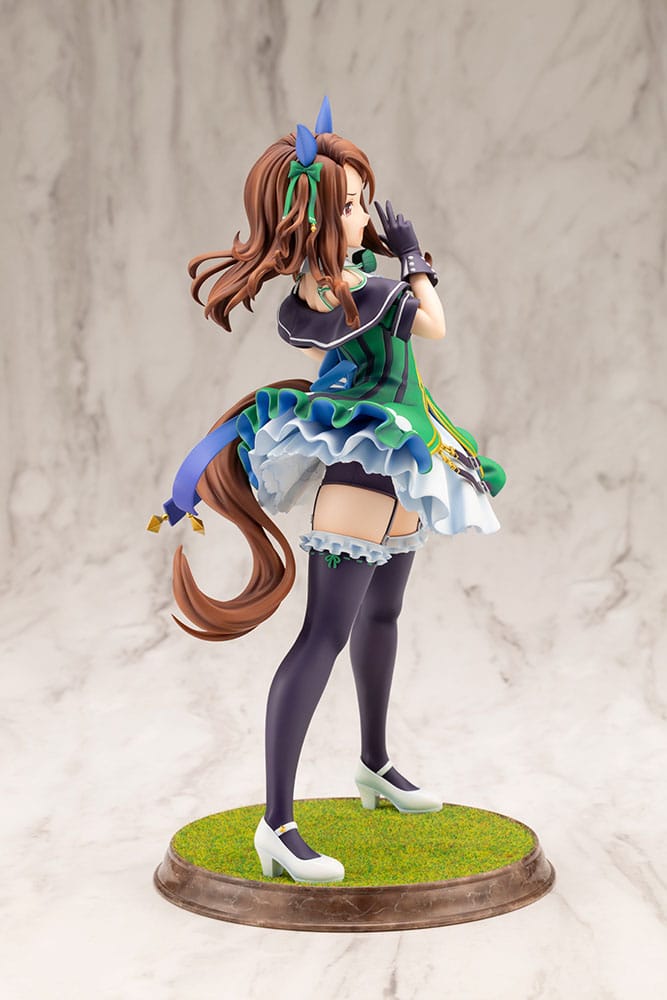 PREORDINE+ 05/2027 Uma Musume Pretty Derby PVC Statue 1/7 King Halo (Reproduction) 25 cm